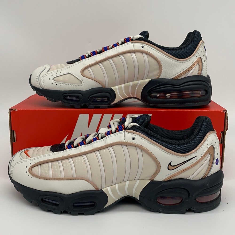 Air Max TAILWIND IV SE - Picture 1 of 12